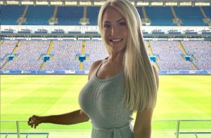 Η σέξι αθλητικογράφος του BBC με το πλούσιο στήθος – News.gr